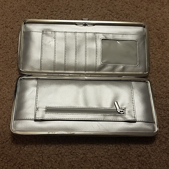 Goldtone clutch - Picture 3 of 4